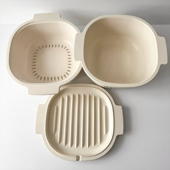 Vintage Rubbermaid Microwave Cookware Set Bacon Tray 3QT Casserole Strainer 3pc - Picture 2 of 13